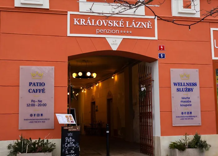 Kralovske Lazne 3* 포데브라디